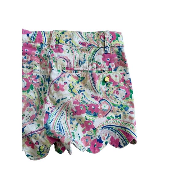 CROWN & IVY Kids Girls Scalloped Floral Short Size 8 - Picture 2 of 6